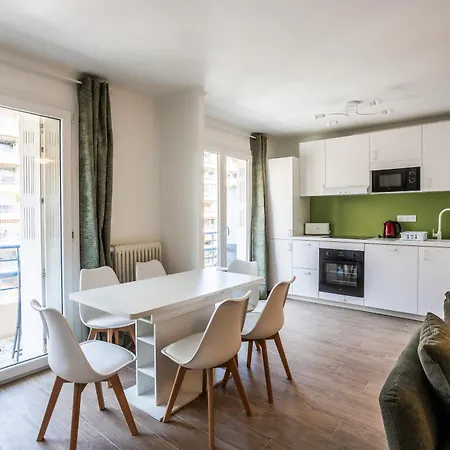 Lägenhet 3 - Les Lys *